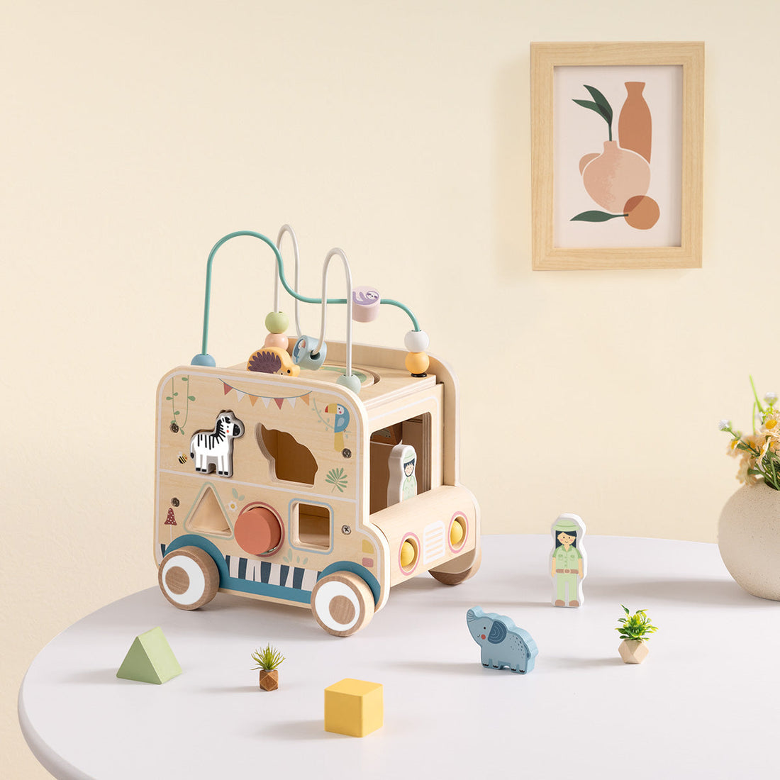 Versatile Hunting Vehicle---TP542